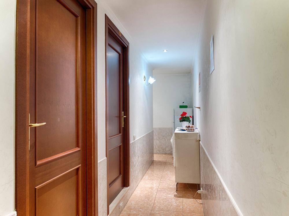 Sunny Guest House Рим Экстерьер фото