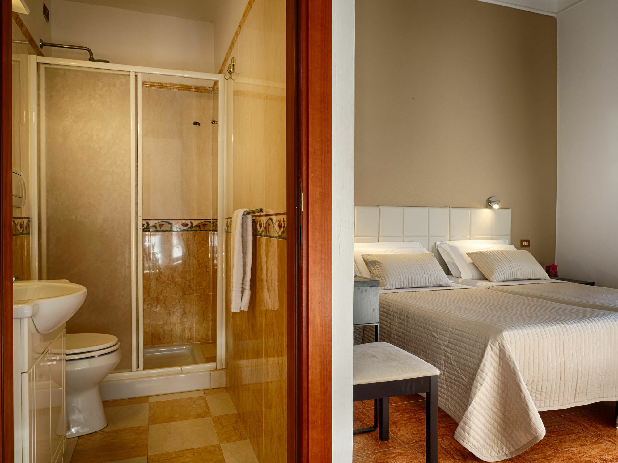 Sunny Guest House Рим Экстерьер фото